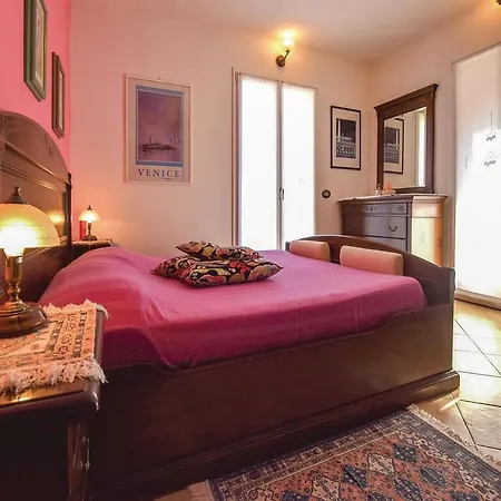 Two-bedroom Holiday In Diano Castello Prázdninový dům Diano Borello